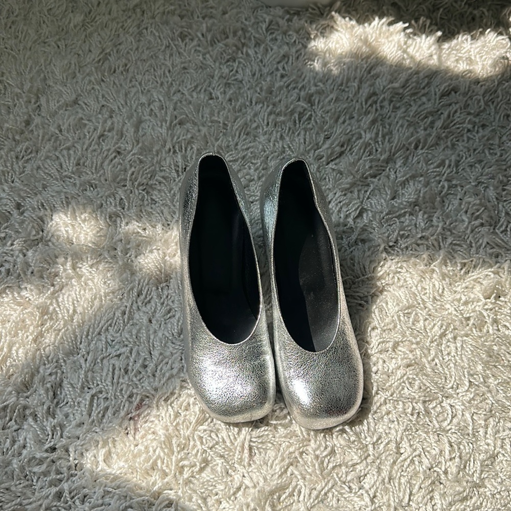 Silver heels